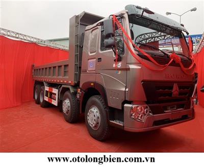 Xe ben Howo 4 chân động cơ 380Hp cabin V7G 2023