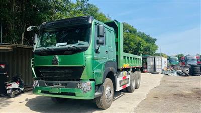 Xe ben 3 chân Howo thùng vuông 380hp Model 2026