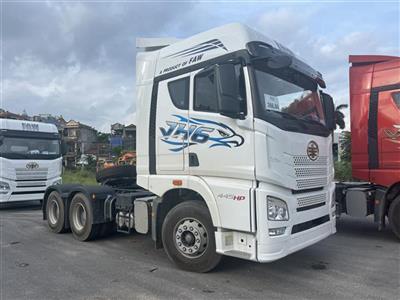 Xe đầu kéo FAW JH6 động cơ 445Hp mới 2025