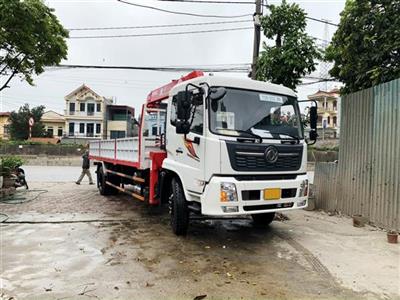 Xe dongfeng gắn cẩu 5 tấn Unic 2025