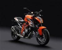 KTM 1290 Super Duke R chính thức ra mắt