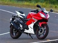 Yamaha R15 phiên bản Indonesia tinh tế hơn hiện tại